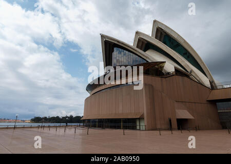 Sydney, Australie - Circa 2019 : Sydney Opera House Close Up Banque D'Images