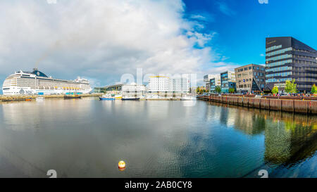 TRONDHEIM, NORVÈGE - 7 septembre 2019 : MS MSC Orchestra est un bateau de croisière qui a été construit en 2007 pour des croisières MSC. Elle est le deuxième navire de la Musica Banque D'Images