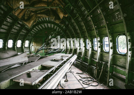 Cimetière d'avion. Avions utilisés abandonnés à Bangkok, Thaïlande