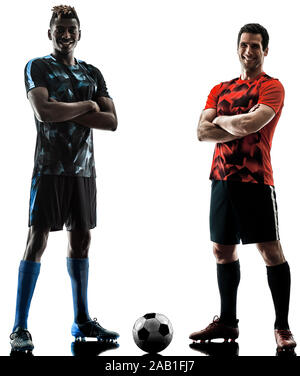 Deux joueurs de football des hommes à la silhouette studio isolé sur fond blanc Banque D'Images