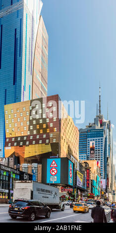 NEW YORK CITY - Mars 23, 2018 : Broadway Theatre District l'un des principaux sites touristiques de Manhattan Banque D'Images