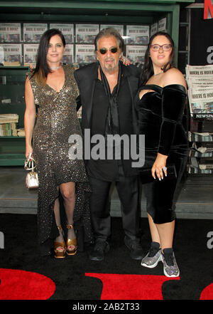 L'Irlandais Premiere tenue au Théâtre chinois de Grauman à Hollywood, Californie. En vedette : Meital Dohan, Al Pacino, Olivia Pacino Où : Los Angeles, California, United States Quand : 24 Oct 2019 Credit : Adriana Barraza M./WENN.com Banque D'Images