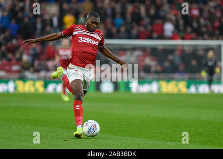 24 novembre 2019, Stade Riverside, Middlesbrough, Angleterre ; Sky Bet Championship, Middlesbrough v Hull City : Anfernee Dijksteel (2) de Middlesbrough en action Crédit : Iam brûler/News Images Banque D'Images