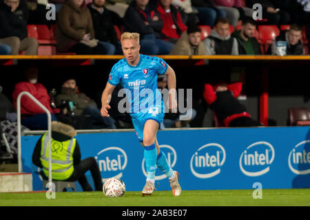 19 novembre 2019, dans le comté de sol, Swindon, Angleterre ; unis en FA Cup, Premier tour Replay, Swindon Town v Cheltenham Town : Ryan Broom de Cheltenham Town Crédit : Gareth Dalley/News Images Banque D'Images