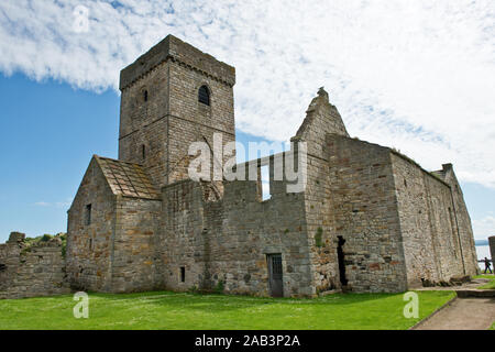 Ruines d'Inchcolm Abbey. Situé sur l'île de Inchcolm dans le Firth of Forth, Ecosse Banque D'Images