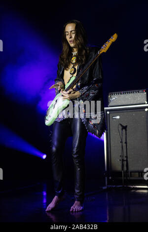 Greta Van Fleet in concerto tout' Alcatraz (MI). Foto di Davide Merli par www.rockon.it Banque D'Images