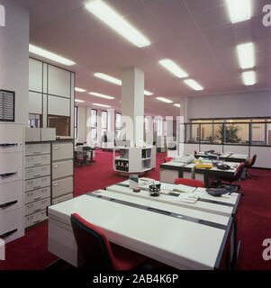 L'intérieur de la banque HSBC, en 1982, West Yorkshire, dans le Nord de l'Angleterre, Royaume-Uni Banque D'Images