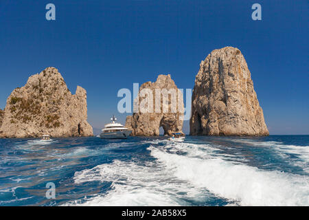 Les Faraglioni, Capri Banque D'Images