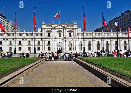 La Moneda Palace, la Constituicion square, Santiago, Chili Banque D'Images