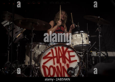 Tyler bryant & le shakedown vivre à la Manchester academy novembre 2019 Banque D'Images