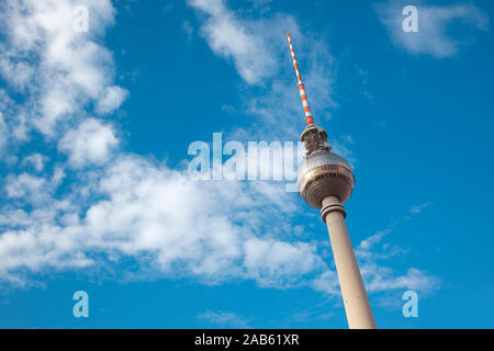 Une photographie de la tour de télévision à Berlin Allemagne Banque D'Images