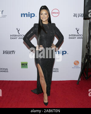 New York, États-Unis. 25Th Nov, 2019. Litzy arrive sur le tapis rouge à la 47ème International Emmy Awards à l'hôtel Hilton New York à New York le 25 novembre 2019. Photo de John Angelillo/UPI UPI : Crédit/Alamy Live News Banque D'Images