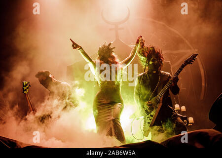 Nottingham, Royaume-Uni. 25 novembre 2019. En ce moment en concert sur la scène du Stade Motorpoint Arena à Nottingham, Royaume-Uni. Credit : Andy Gallagher/Alamy Live News Banque D'Images