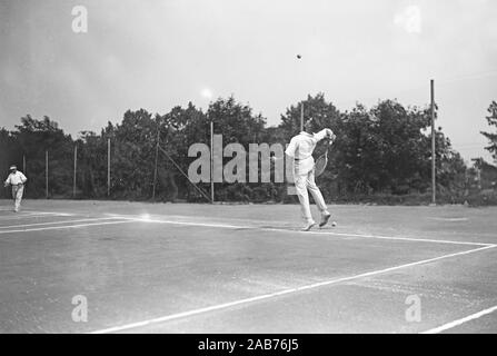 Début des années 1900 Tennis - Tennis McVay ca. 1915-1923 Banque D'Images