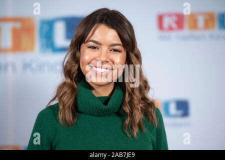 Huerth, Deutschland. 22 Nov, 2019. Sarah RICHMOND, Influenceur, portrait, portrait, Portrait, Image unique, 24e Marathon Don RTL 'nous aidons les enfants', plat, 21.-22.11.2019. Utilisation dans le monde entier | Credit : dpa/Alamy Live News Banque D'Images