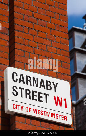 CARNABY STREET, LONDRES, ANGLETERRE - 13 juin 2014 : Carnaby Street sign, 13 juin 2014 à Westminster, Londres, Angleterre Banque D'Images