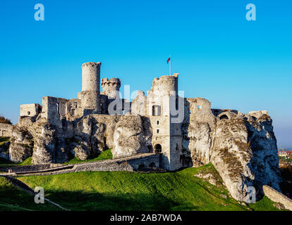 Château d'Ogrodzieniec Podzamcze, sentier, des nids d'Aigles, Krakow-Czestochowa Upland (Jura polonais), Voïvodie de Silésie, Pologne, Europe Banque D'Images