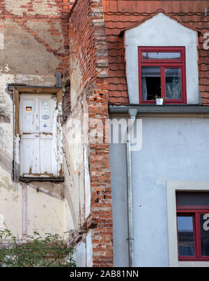 15 octobre 2019, Saxe, Meissen : les ruines d'un ancien bâtiment résidentiel peut être vu dans la vieille ville. Photo : Jens Büttner/dpa-Zentralbild/ZB Banque D'Images