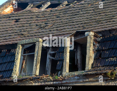 15 octobre 2019, Saxe, Meissen : les ruines d'un ancien bâtiment résidentiel peut être vu dans la vieille ville. Photo : Jens Büttner/dpa-Zentralbild/ZB Banque D'Images