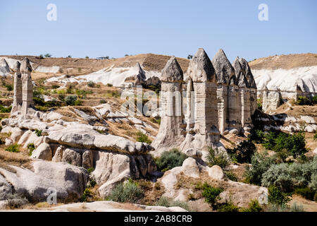 Rock formations dans la vallée de l'amour la Cappadoce Banque D'Images