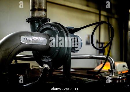 Des fragments d'whicky machines distillerie Auchentoshan, utilisé dans les distilleries d'Oban et Banque D'Images