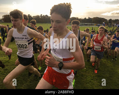 Cours de courte durée des ressortissants d'Europe de cross-country, à Kirkcaldy, en Écosse, le 9 novembre 2019. Banque D'Images