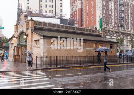 La station de métro 72nd Street, New York City, États-Unis d'Amérique. Banque D'Images