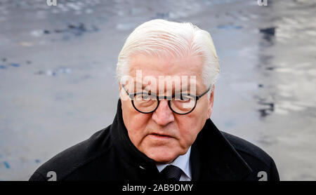 22.11.2019, Duisburg, Ruhr, Rhénanie du Nord-Westphalie, Allemagne - Le Président allemand, Frank-Walter Steinmeier, visite le Port de Duisburg. 22.11.2019, Banque D'Images