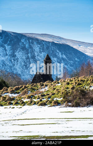 Glendalough avec une couverture de neige, Co. Wicklow, Ireland Banque D'Images