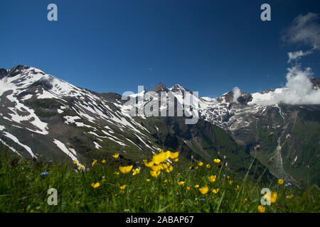 Großglockner Hochalpenstraße verbindet die als die beiden hochalpine Gebirgsstraße österreichischen Bundesländer Salzbourg et Carinthie. Banque D'Images