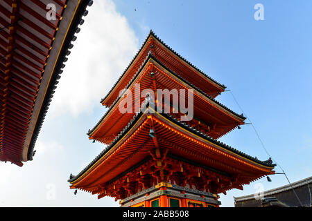 Kyoto, Japon - 10/31/19 - Le grand temple bouddhiste dans la ville de Kyoto - Japon Banque D'Images