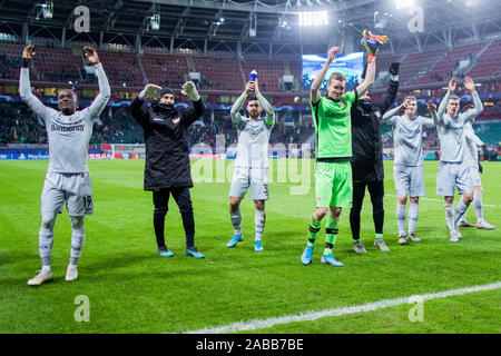 Moscou, Russie. 26 Nov, 2019. Football : Ligue des Champions, Moscou Locomotive - Bayer 04 Leverkusen, phase Groupe, Groupe D, 5e journée dans l'Arène de RZD. L'équipe de Leverkusen est heureux de la 2:0. Crédit : Rolf Vennenbernd/dpa/Alamy Live News Banque D'Images