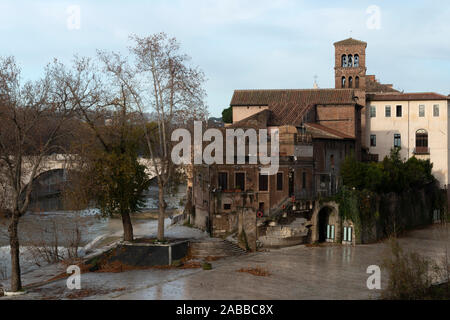 L'île du Tibre, Rome, Latium, Italie Banque D'Images