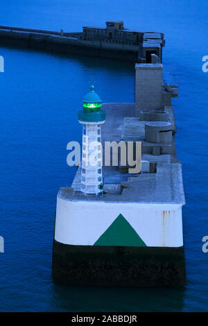 Phare de brise-lames, Le Havre, Normandie, France Banque D'Images