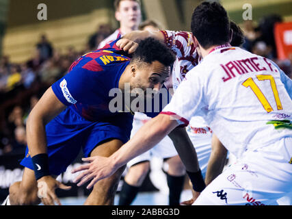 Leon, Espagne. 26 novembre, 2019. Timothey N'Guessan (FC Barcelone) lors de match de hand de l'Asobal Ligue espagnole entre Ademar Leon et le FC Barcelone au centre de sports le 26 novembre 2019 à León, Espagne. © David Gato/Alamy Live News Banque D'Images