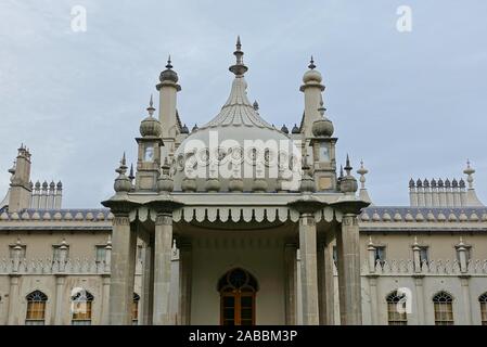 BRIGHTON, Royaume-uni -28 SEP 2019- Vue sur le monument Brighton Museum and Art Gallery à Brighton, Angleterre. Banque D'Images