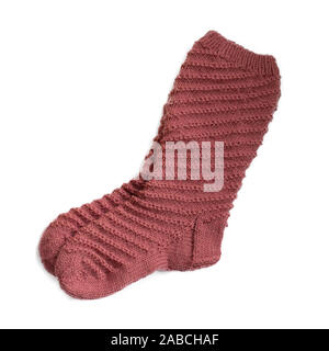 Chaussette féminine en tricot chaud, mauve, gros plan. Isoler Banque D'Images