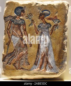 6523. Soulagement du couple royal d'Amarna, Akhénaton et Nefretiti Egypte, c. 1335 BC. Banque D'Images