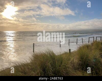 Les grandes marées à très haute plage de Sandbanks Suzanne Crédit McGowan / Alamy live news Banque D'Images