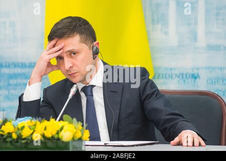 2019 11 27. Vilnius, Lituanie. Le président Gitanas Nausėda a rencontré le président Vladimir Zelensky de l'Ukraine. Banque D'Images