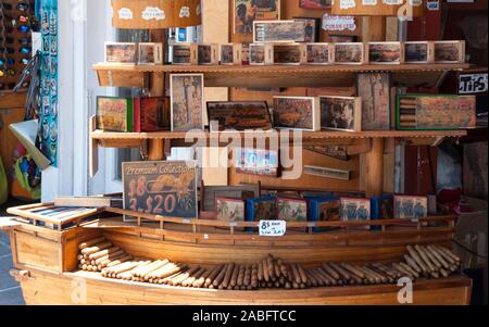 Close-up de la rue stand de cigare dans le quartier historique de Key West au cours de la journée, en Floride Banque D'Images