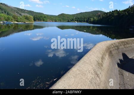 Rurtalsperren système de réservoir d'Obersee, Nationalpark Eifel Banque D'Images