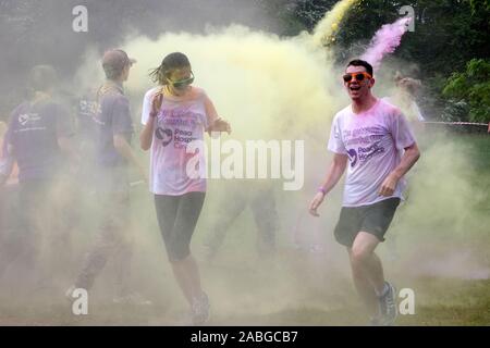 Fun Run Couleur Watford Banque D'Images