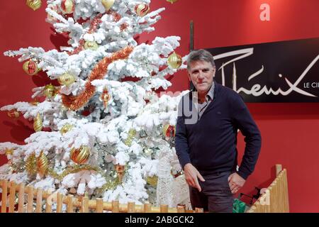 Paris, France.20 novembre 2019. Tex assiste au lancement du « Peres Noel Verts » du secours populaire Français à Paris, en France Banque D'Images