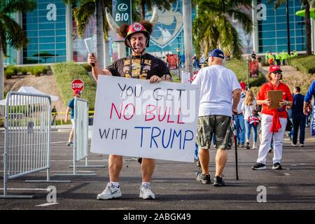 Sunrise, Floride, USA. 26 Nov, 2019. Partisan d'atout - Richard Roffi de Pompano Beach, FL Crédit : Roger Edelman. Rogeredelmanphoto@Fil/ZUMA/Alamy Live News Banque D'Images