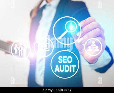 Audit Seo texte de l'écriture. Optimisation de Moteur de recherche photo conceptuelle la validation et la vérification de processus Banque D'Images