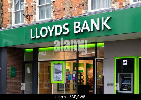 La Lloyds Bank succursale locale, Norwich Street, Fakenham, Norfolk, England, UK Banque D'Images