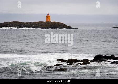 Phare d'Orange sur l'île près de l'île de Flatey, Islande Banque D'Images