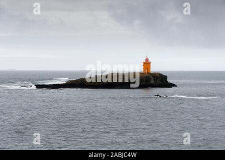 Phare d'Orange sur l'île près de l'île de Flatey, Islande Banque D'Images