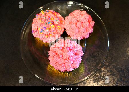 Cupcakes roses Banque D'Images